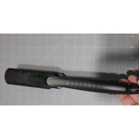 Keratin Complex Hair Straightener black 450°F Adjustable Temp Professional - Picture 10 of 14